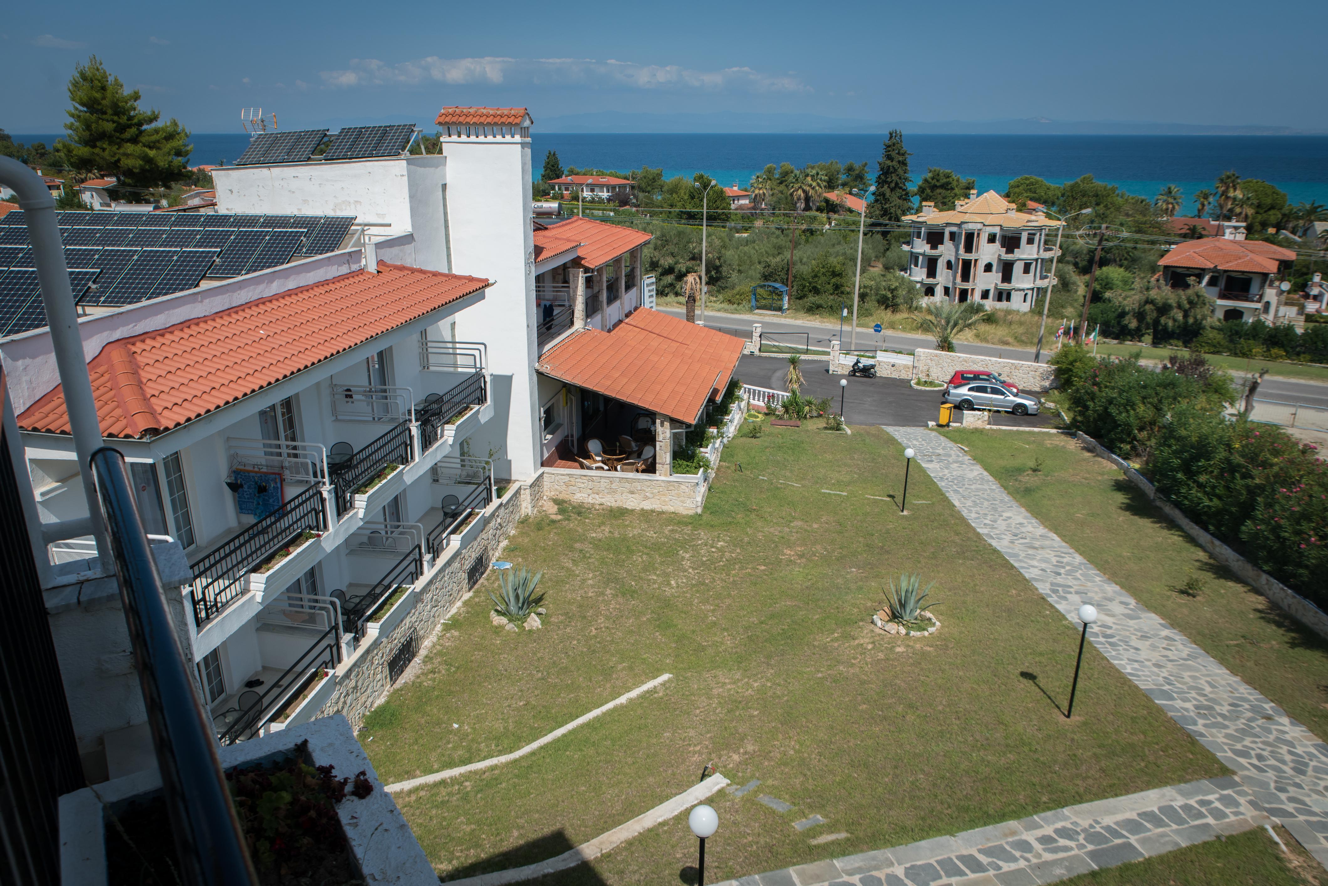 Halkidiki Palace Polychrono Exterior photo