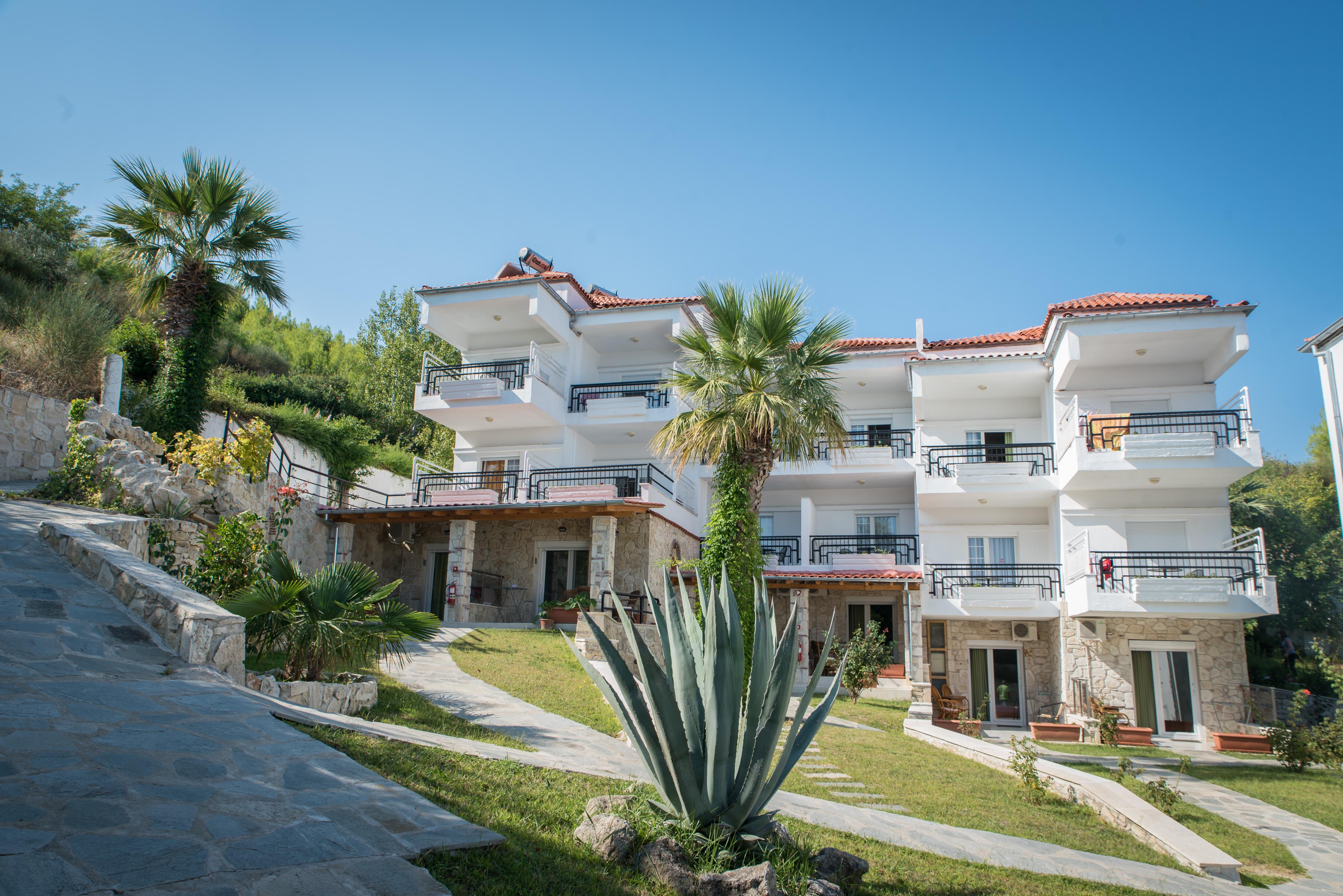 Halkidiki Palace Polychrono Exterior photo